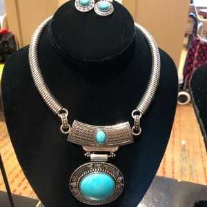 Necklace set
